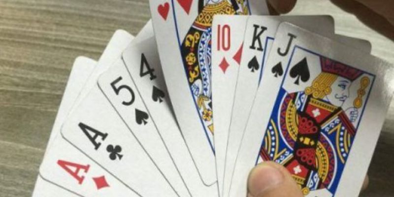 Kinh nghiệm chơi phỏm có những lợi ích gì